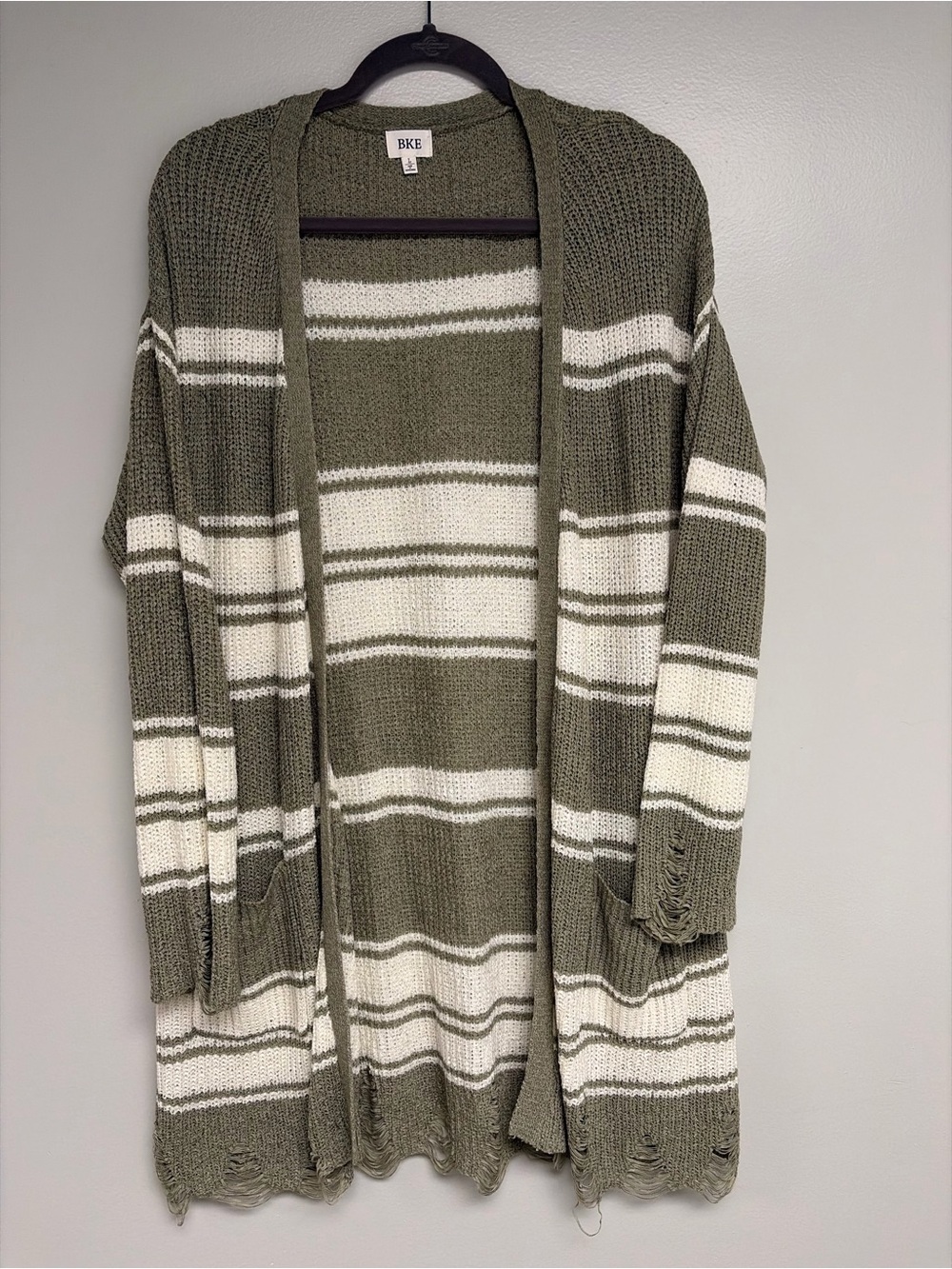 BKE cardigan- Lg